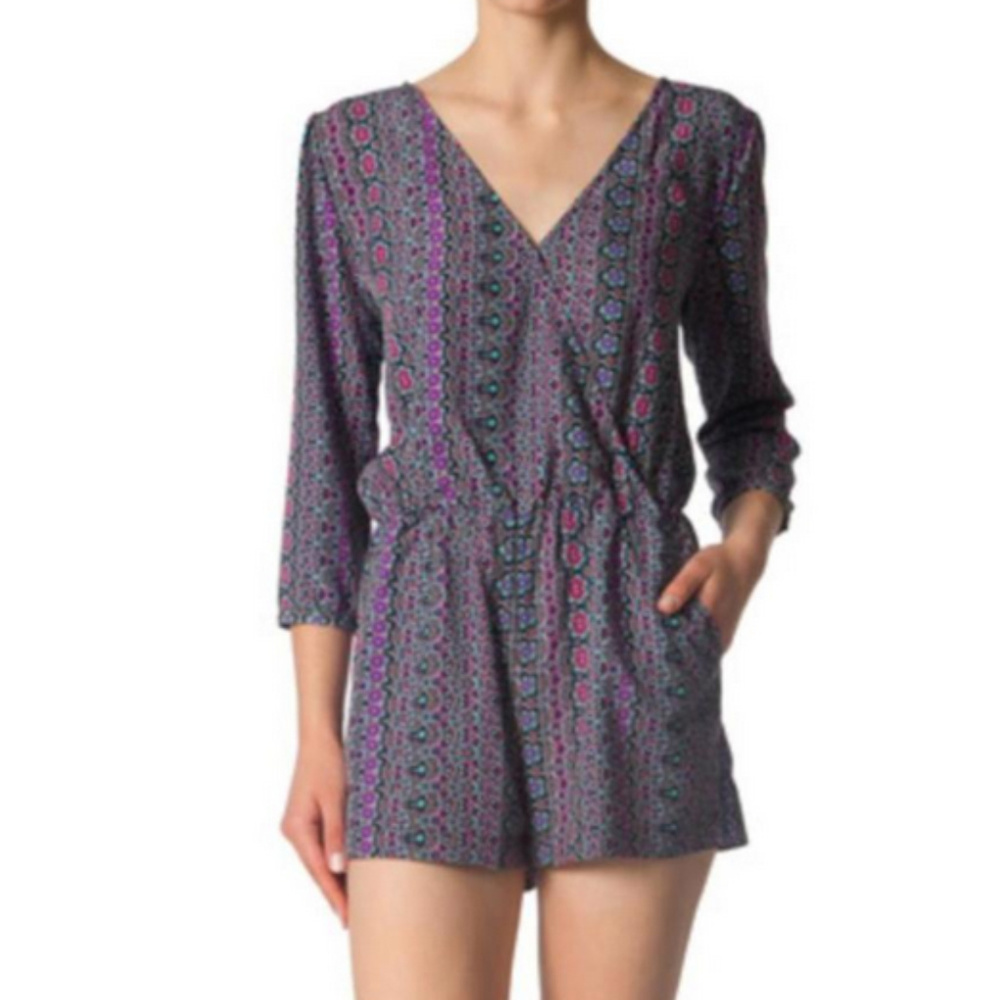 Colorful Quarter-Length Sleeve Patterned Romper